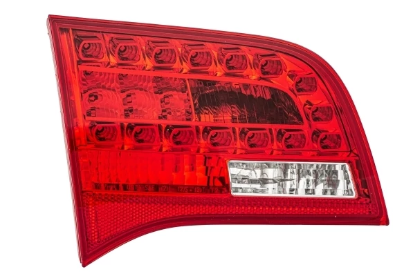 Audi A6 hátsó belső LED lámpa