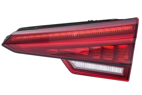 Audi A4 B9 hátsó BELSŐ LED lámpa